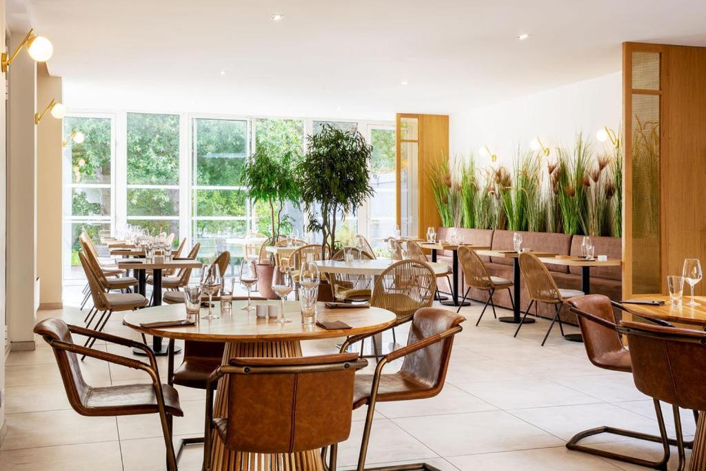 Best Western Hotel Du Lac Dunkerque- Restaurant Ouvert 7/7 Midi Et Soir Armbouts-Cappel Exterior foto